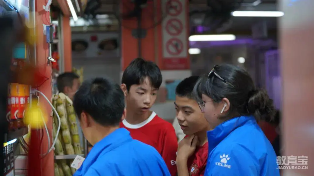 如何根据篮球比赛的不同阶段调整力量训练强度?_1